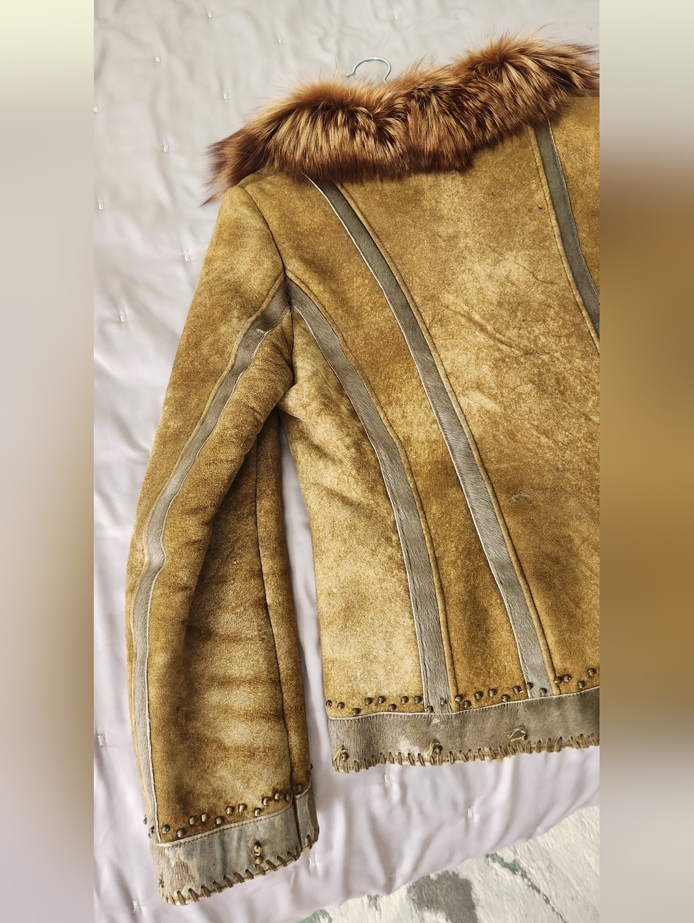 Vintage Genuine Tan Shearling Jacket with Genuine Fur Collar - Picture 13 of 16